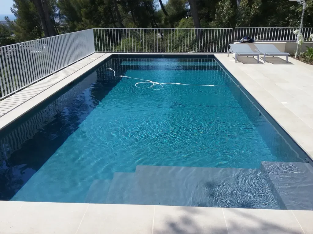 piscine liner gris