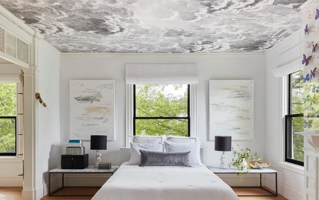 Le Plafond en Papier Peint