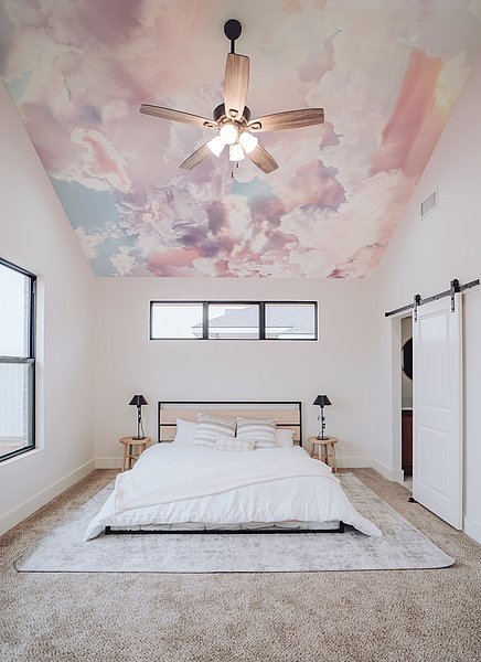 Le Plafond en Papier Peint