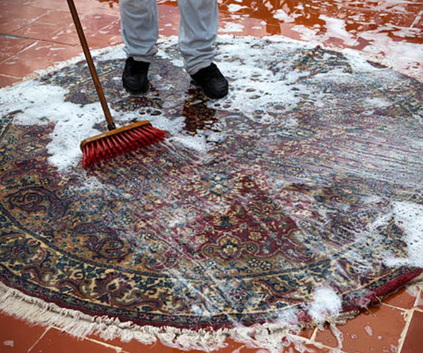 nettoyer un tapis en laine