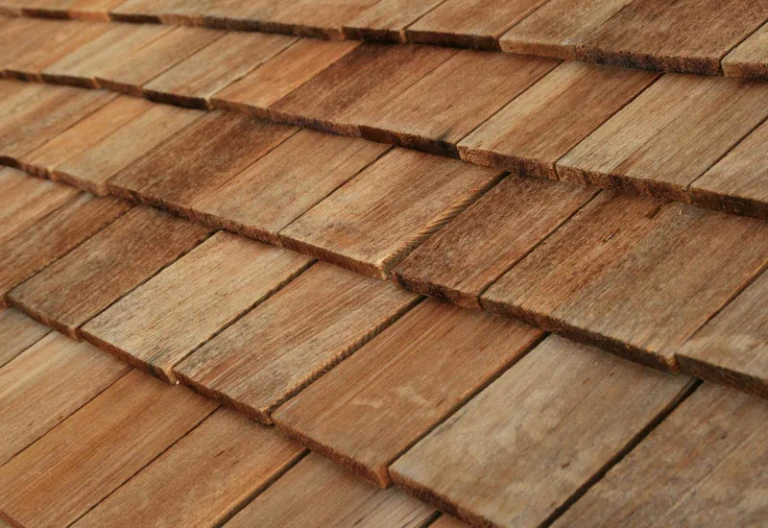 toit en bois