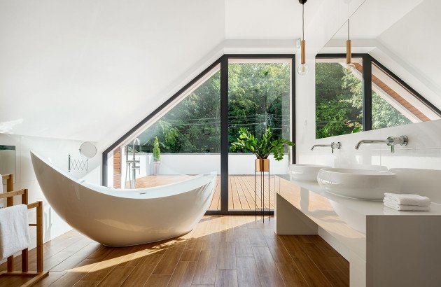 Douche en sous pente