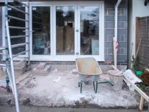 Amenagement cour exterieure renovee