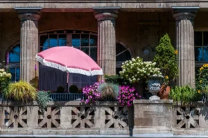 parasol déporté terrasse jardin ombre été